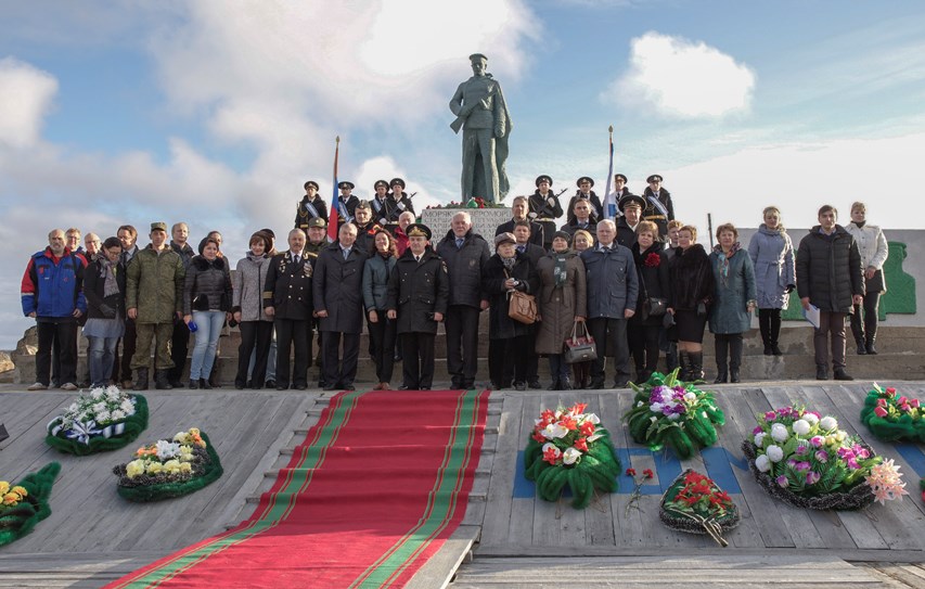 100-летие Диксона